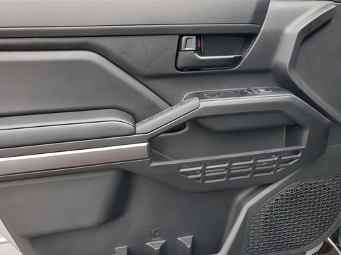 New 2026 Toyota Tacoma SR5 image 17