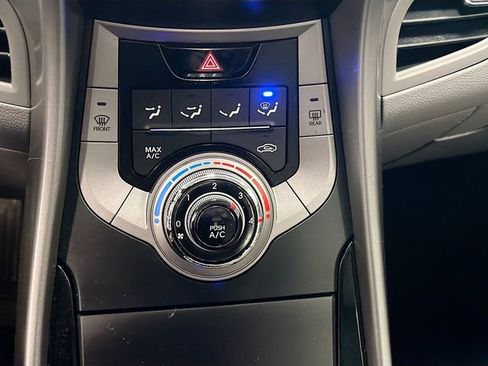 Used 2013 Hyundai Elantra GLS image 14