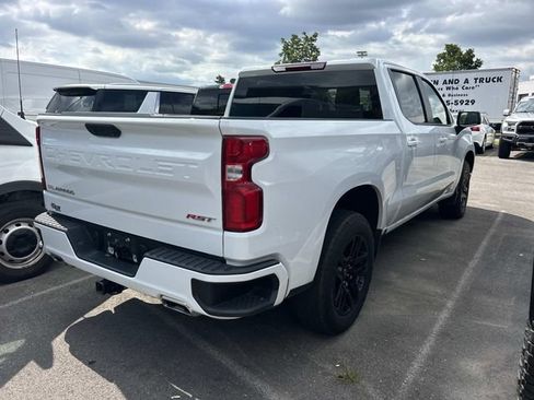 Used 2023 Chevrolet Silverado 1500 RST w/ Z71 Off-Road Package AWD/4WD image 6