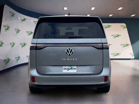 New 2025 Volkswagen ID. Buzz Pro S RWD image 6