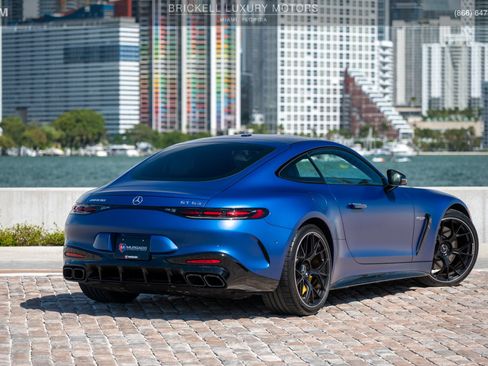 Used 2025 Mercedes-Benz AMG GT 63 image 4