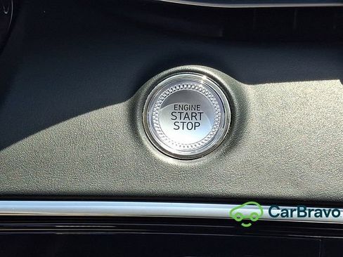 Used 2025 Genesis GV70 2.5T AWD/4WD image 28