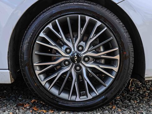 Used 2022 Kia Forte GT-Line image 27