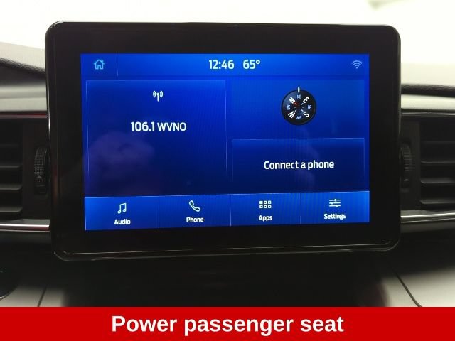 Used 2023 Ford Explorer XLT AWD/4WD image 14