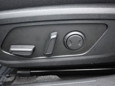 Used 2025 Hyundai Sonata SEL FWD image 10
