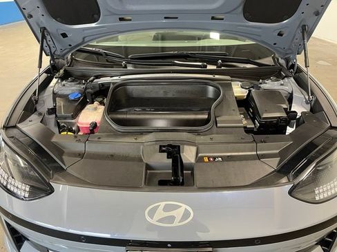 Used 2023 Hyundai Ioniq 6 Limited RWD image 9
