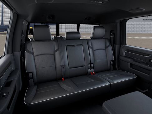 New 2026 RAM 2500 Laramie AWD/4WD image 16