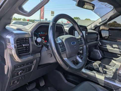 Used 2022 Ford F150 Lariat w/ Equipment Group 502A High AWD/4WD image 13