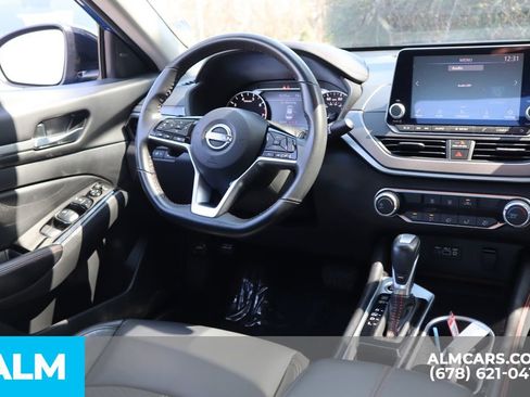 Used 2025 Nissan Altima 2.5 SR FWD image 22