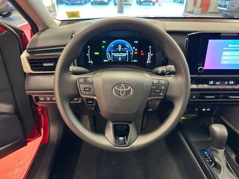 Certified 2025 Toyota Camry LE FWD image 18