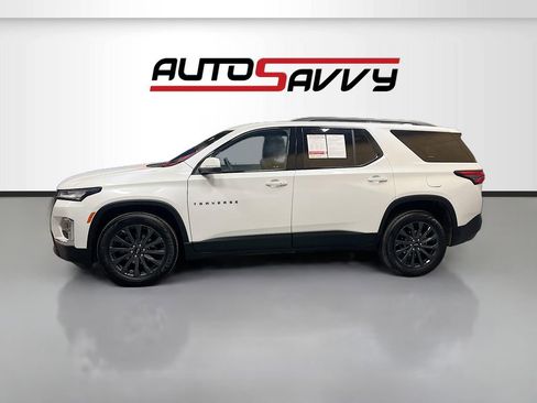 Used 2023 Chevrolet Traverse RS image 4