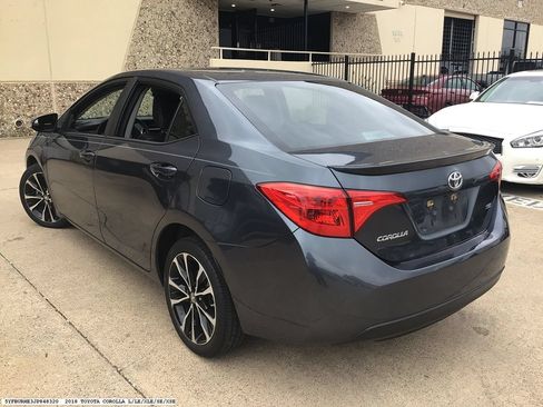 Used 2018 Toyota Corolla SE FWD image 4