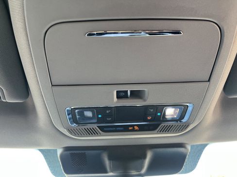 Certified 2021 Ford F150 Lariat w/ Equipment Group 502A High image 26