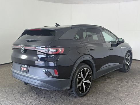 Used 2023 Volkswagen ID.4 Pro S AWD/4WD image 9