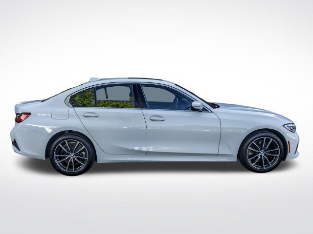 Used 2020 BMW 330i xDrive Sedan w/ Convenience Package AWD/4WD image 4
