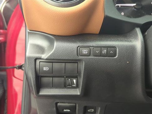 Used 2024 Lexus IS 350 F Sport RWD image 13