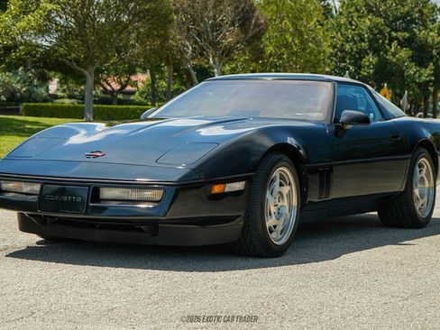 Used 1990 Chevrolet Corvette ZR-1 RWD image 16