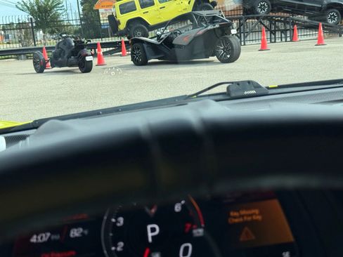 Used 2023 Chevrolet Corvette Stingray Preferred Cpe w/ 2LT image 35