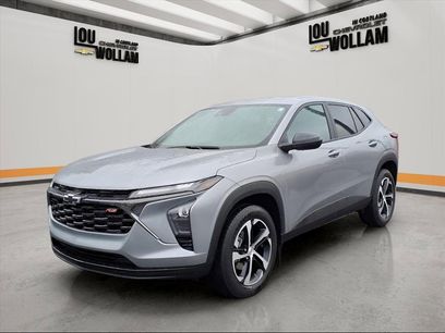 Certified 2025 Chevrolet Trax RS w/ Driver Confidence Package