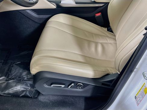Used 2022 Acura MDX SH-AWD w/ Technology Package image 19