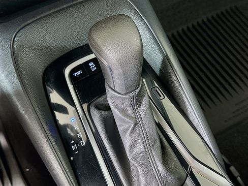 Used 2021 Toyota Corolla SE w/ Carpet Mat Package (TMS) FWD image 23