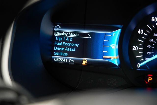 Used 2017 Ford Edge SEL w/ Equipment Group 201A AWD/4WD image 34