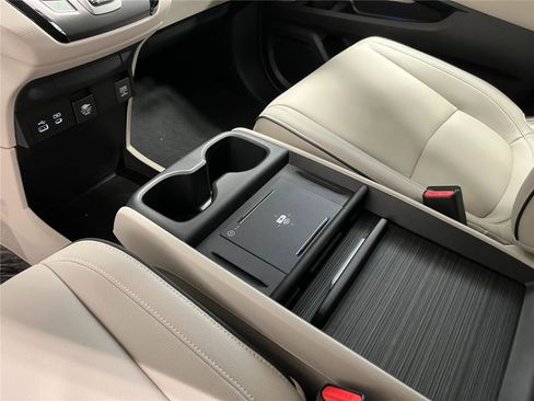 New 2026 Honda Odyssey Touring image 20