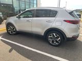 Used 2020 Kia Sportage EX image 2