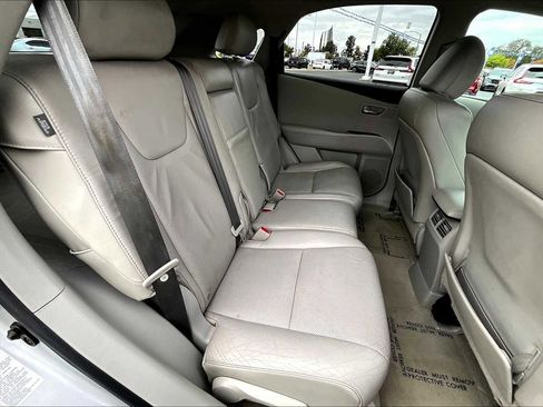 Used 2011 Lexus RX 350 2WD image 19