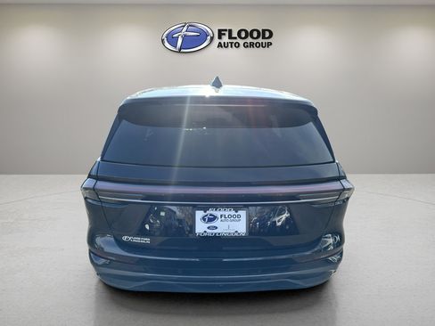 Used 2024 Lincoln Nautilus Premier w/ Jet Appearance Package image 6