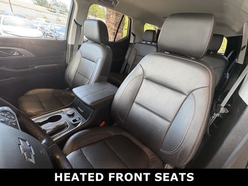 Used 2021 Chevrolet Traverse RS FWD image 23