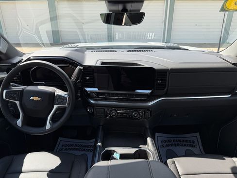 Used 2026 Chevrolet Silverado 2500 LTZ w/ LTZ Premium Package AWD/4WD image 25