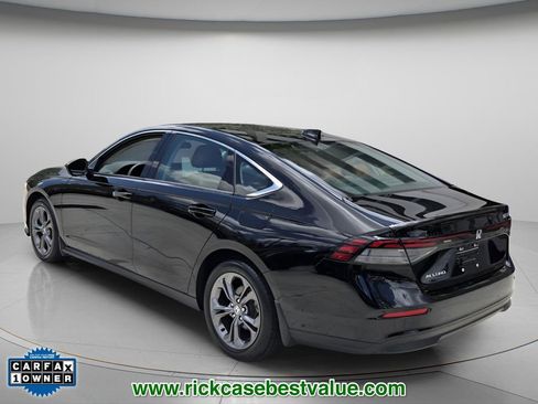 Used 2023 Honda Accord EX image 8