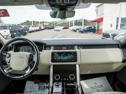 Used 2020 Land Rover Range Rover Long Wheelbase HSE image 12
