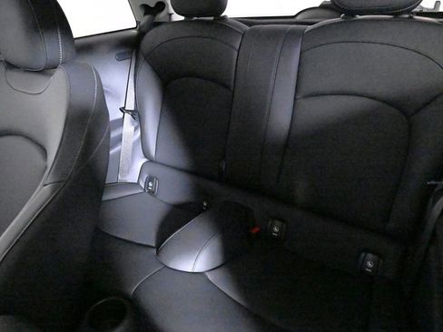 Used 2023 MINI Cooper S image 18