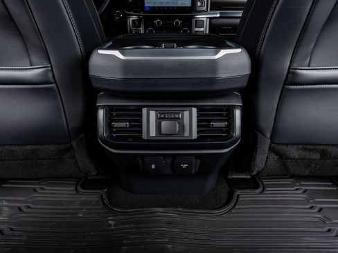 Used 2025 Ford F150 Raptor image 33