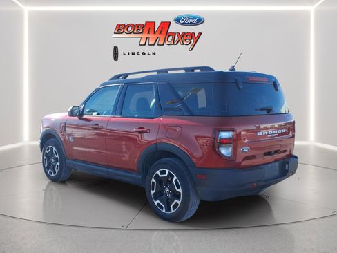 Used 2023 Ford Bronco Sport Outer Banks w/ Tech Package image 7