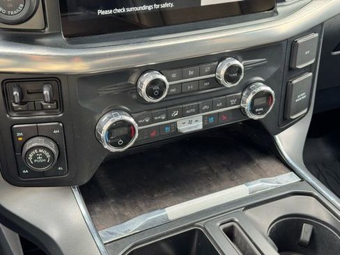 Used 2021 Ford F150 Lariat w/ Max Trailer Tow Package image 35