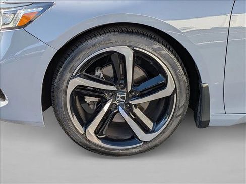 Used 2022 Honda Accord Sport image 10