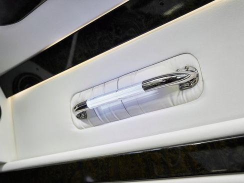 Used 2019 Mercedes-Benz Sprinter 144 image 92