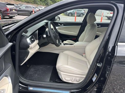 New 2026 Genesis G70 2.5T image 14