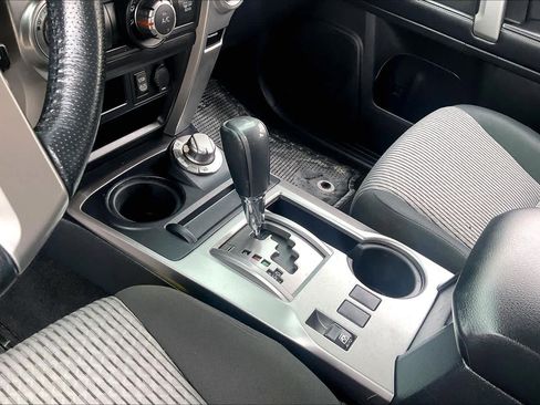 Used 2019 Toyota 4Runner SR5 image 15