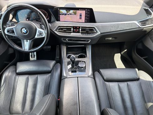 Used 2019 BMW X5 xDrive40i w/ M Sport Package AWD/4WD image 3