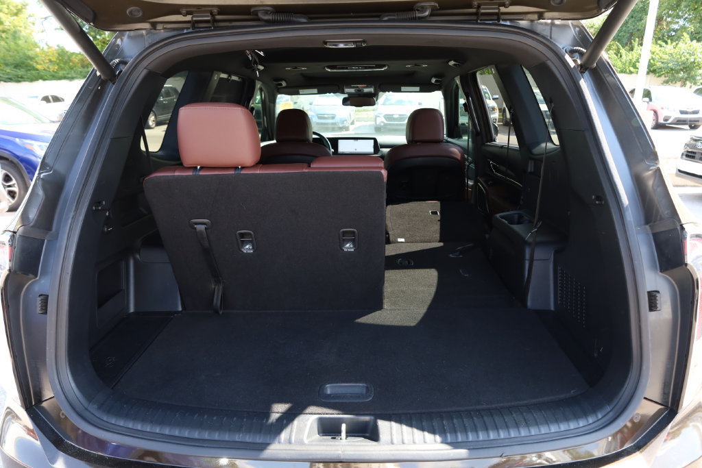Used 2023 Kia Telluride EX w/ EX Captain's Chair Package AWD/4WD image 8