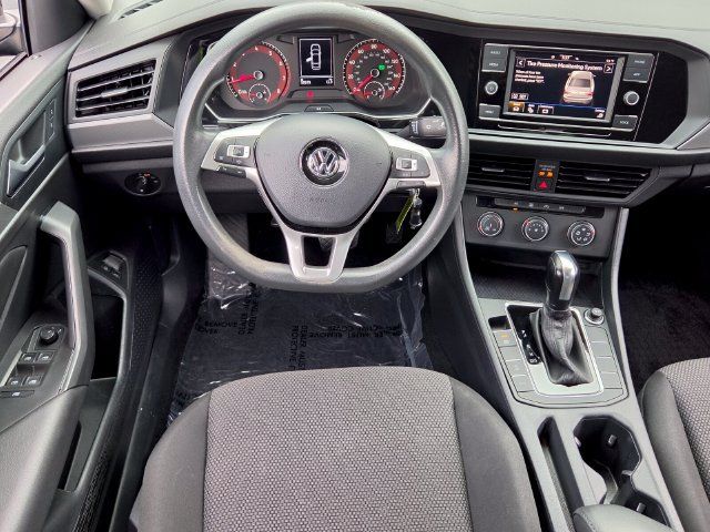 Used 2020 Volkswagen Jetta S FWD image 13