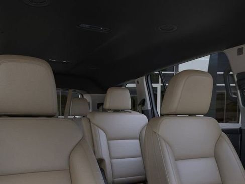 New 2026 Buick Enclave Preferred w/ LPO, Floor Liner Package image 24