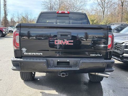 Used 2018 GMC Sierra 1500 Denali w/ Denali Ultimate Package image 5