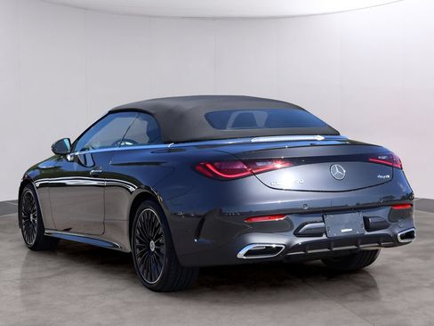 Used 2024 Mercedes-Benz CLE 450 4MATIC Cabriolet image 7