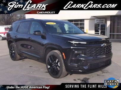 Used 2024 Chevrolet Traverse RS w/ LPO, Floor Liner Package