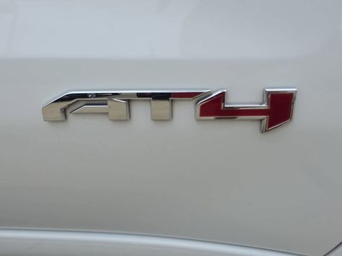 Used 2020 GMC Sierra 1500 AT4 w/ AT4 Premium Package image 2